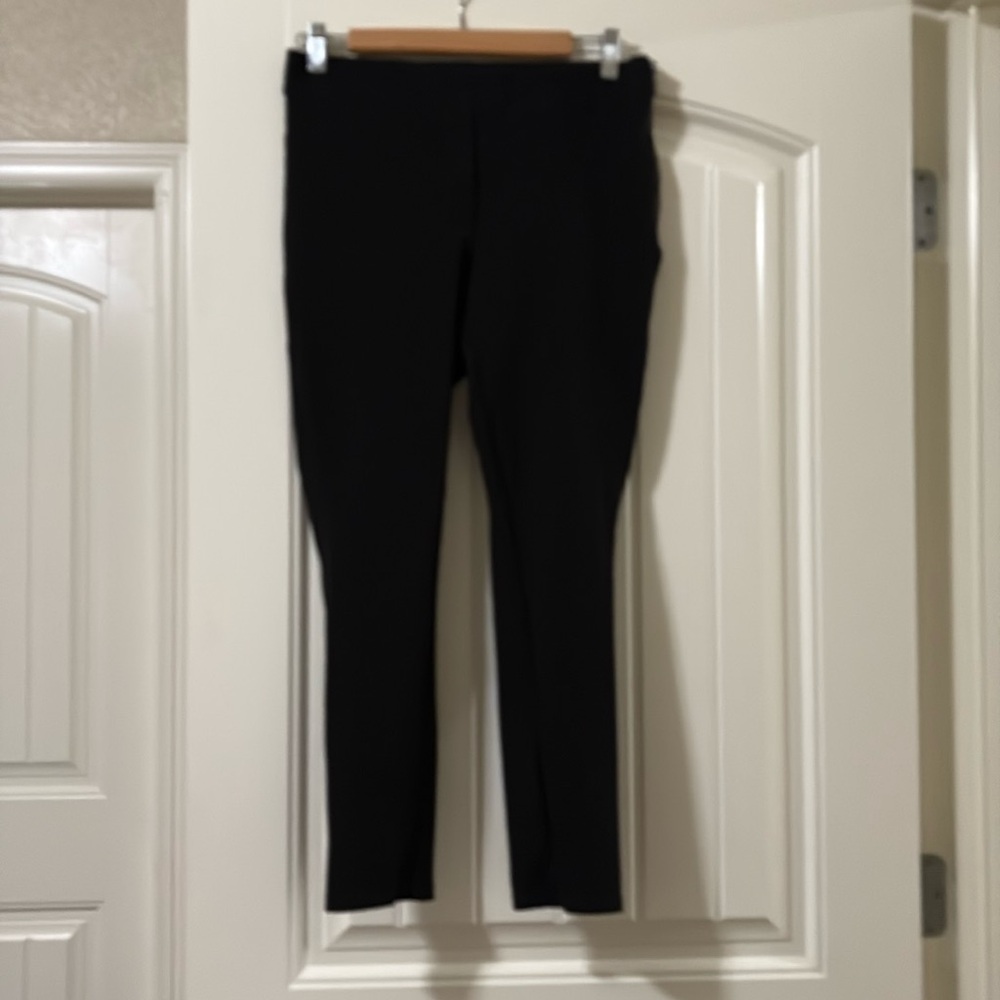 White House Black‎ Market soft skinny stretch pants with side zipper clos…